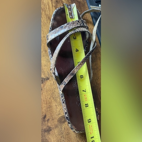 Yves Saint Laurent reptile platform sandals - Picture 6 of 6